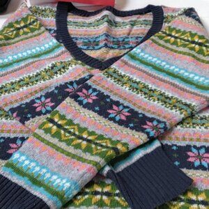 Old Navy Junior XXL Multi colored sweater